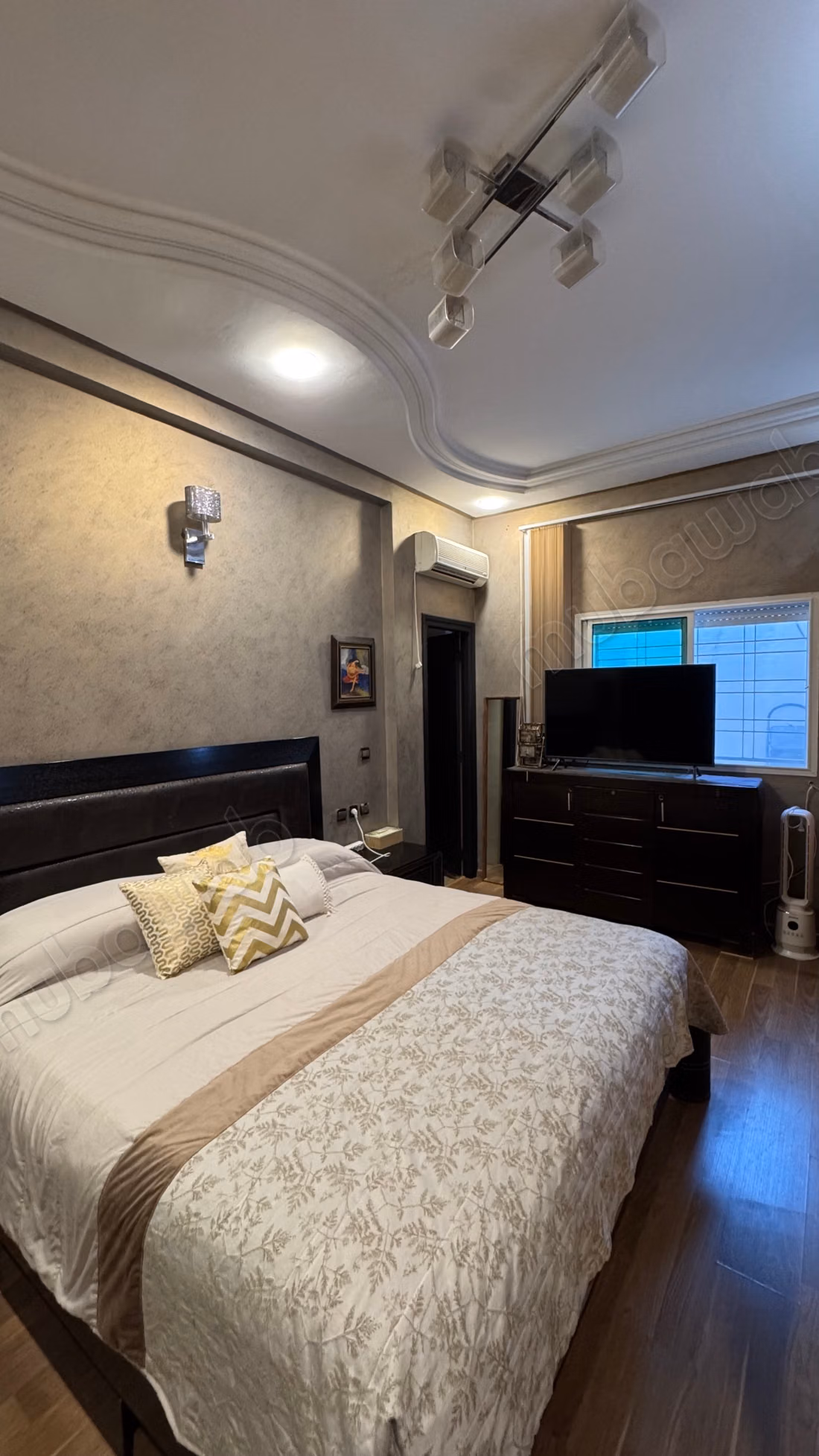 Casa en venta en Oued Fes. 4 habitaciones. Salón tradicional, antena parabólica general