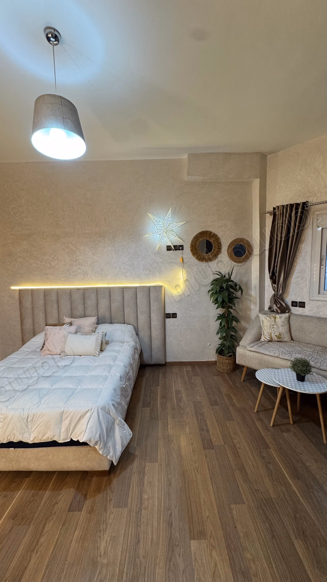 Casa en venta en Oued Fes. 4 habitaciones. Salón tradicional, antena parabólica general