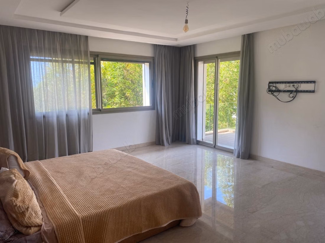 Villa con piscina en Mohammedia