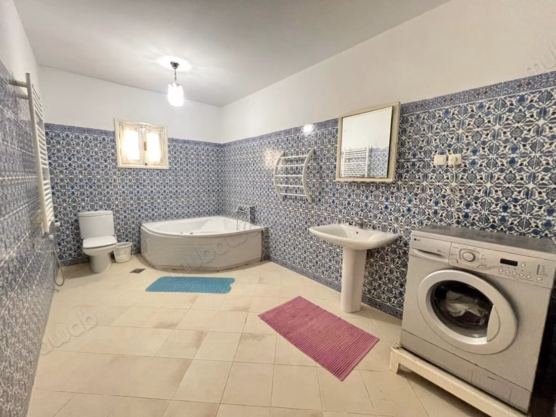 A louer: Rez de chaussée en S2 à Hammamet