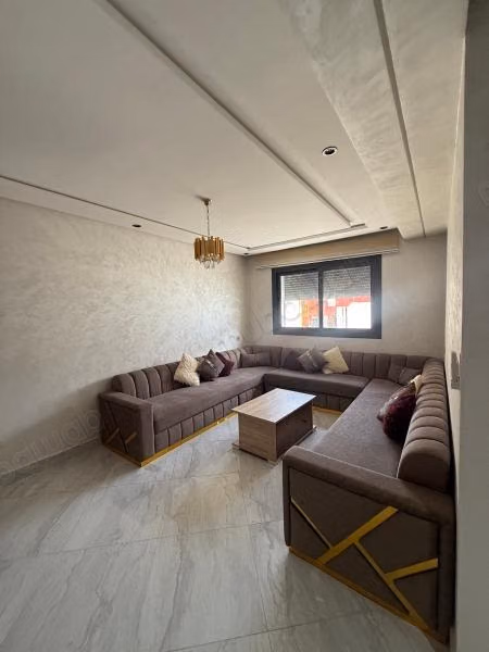 Studio a louer a moulay ismail 6500dh longue durée