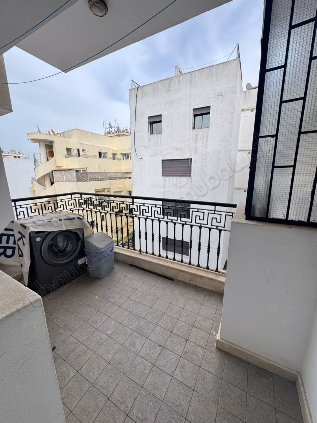Très bel appartement Meublé à 3 chambres à Quartier Racine