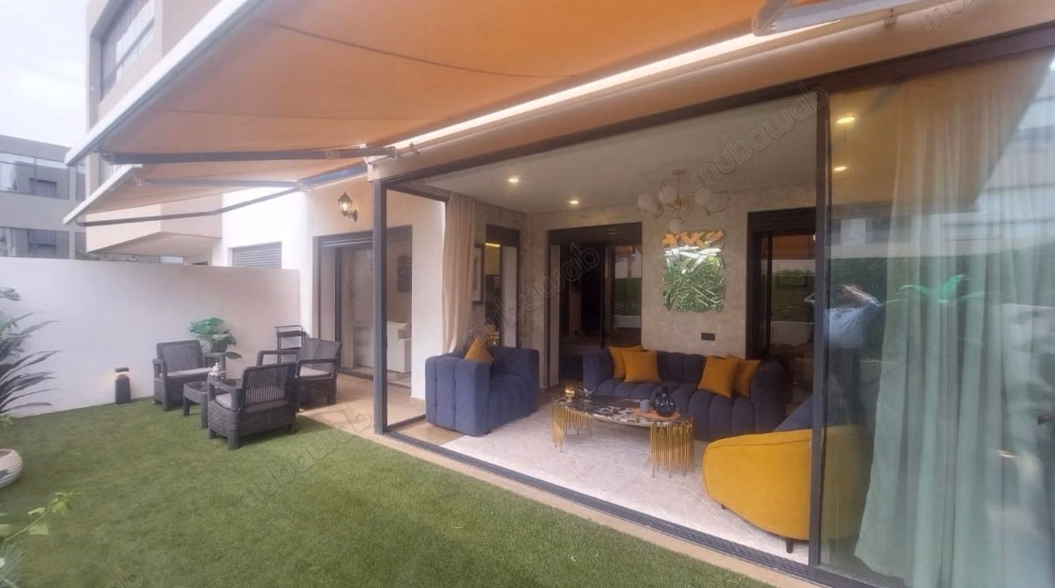 Apt Luxueusement Meublé 2 ch Jardin Résidence Pr