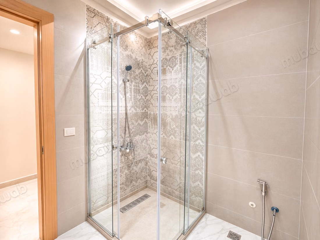 Nouveau immeuble de 10 Appartements complet