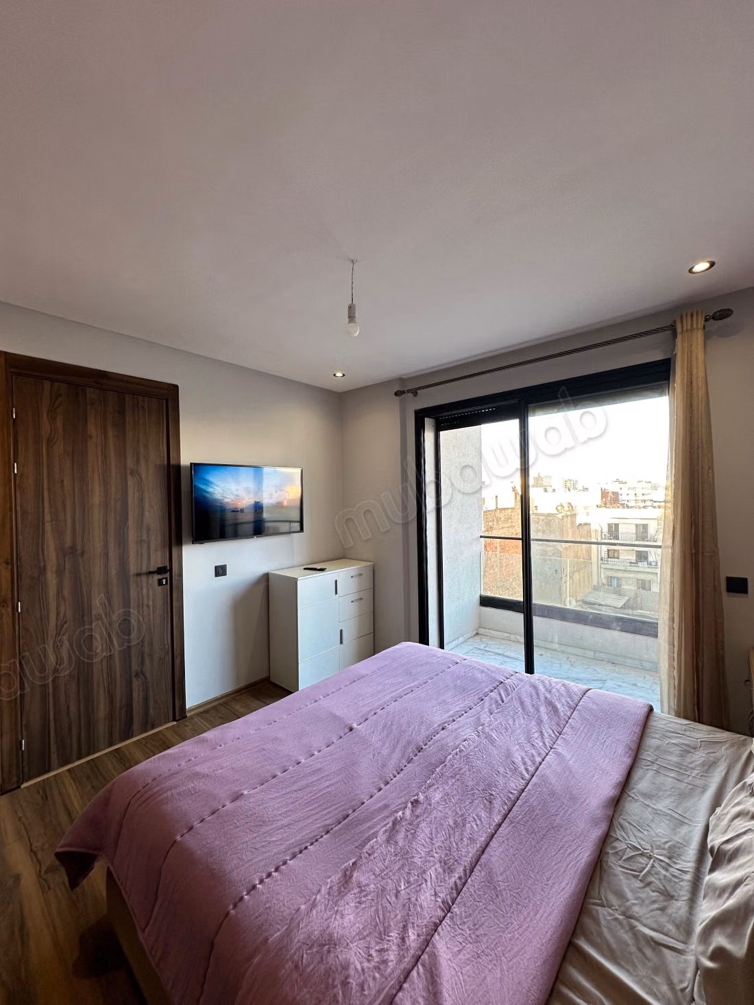Bel appartement en location à Maârif. 1 Pièce. Bien meublé