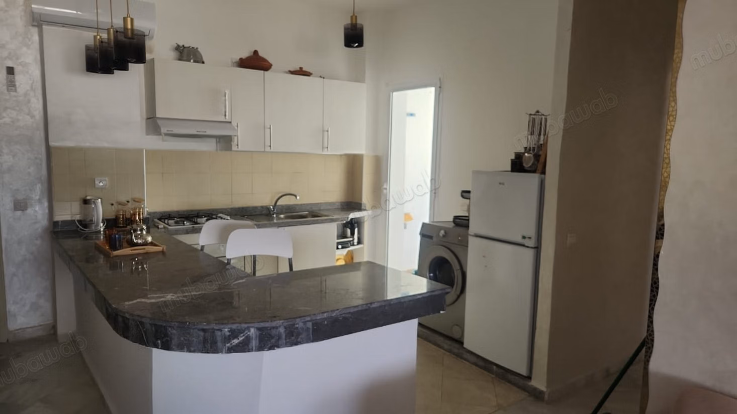 Appartement te huur met zwembad