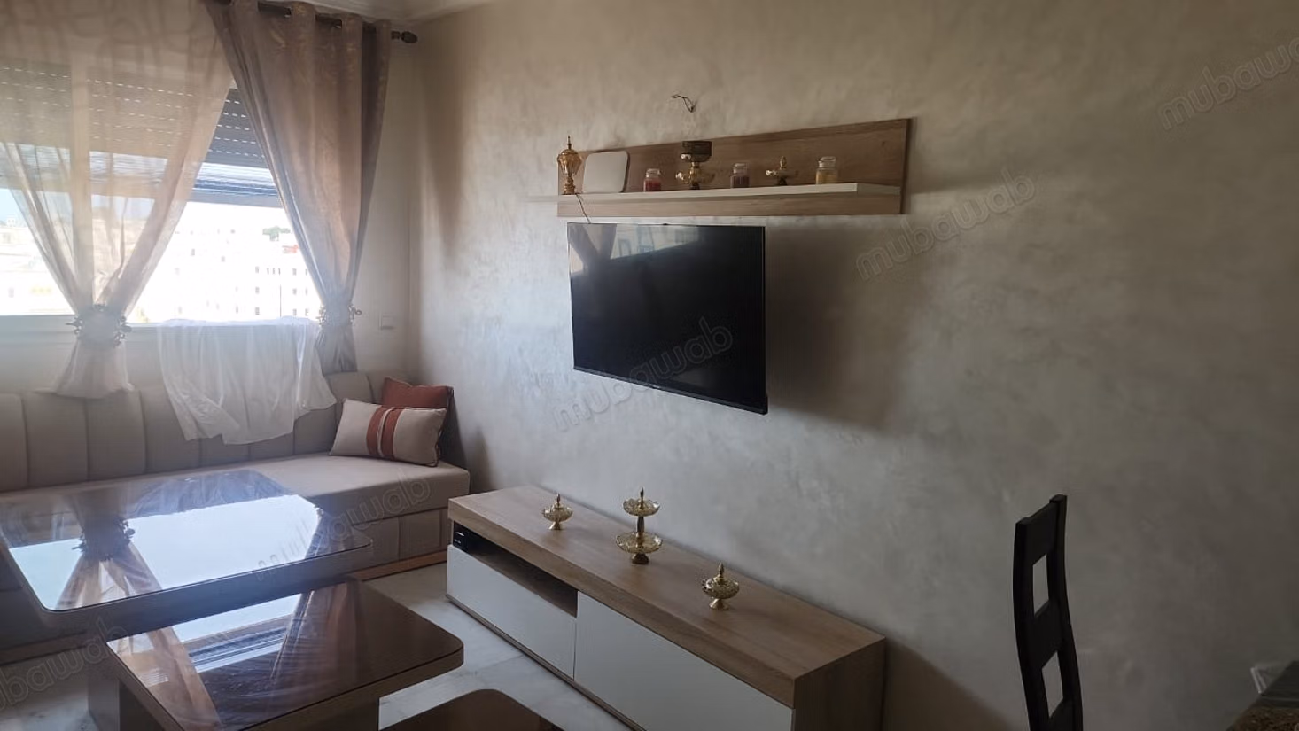 Appartement te huur met zwembad