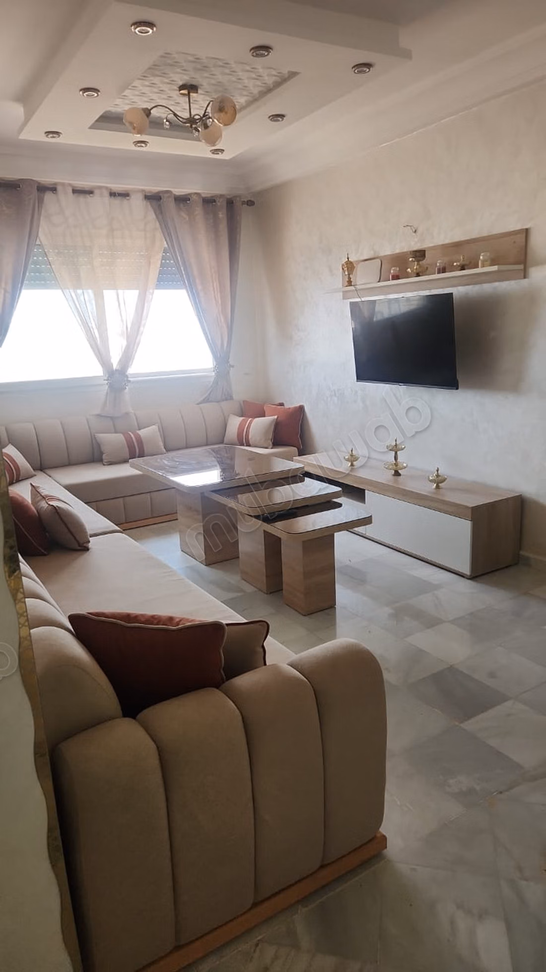 Appartement te huur met zwembad