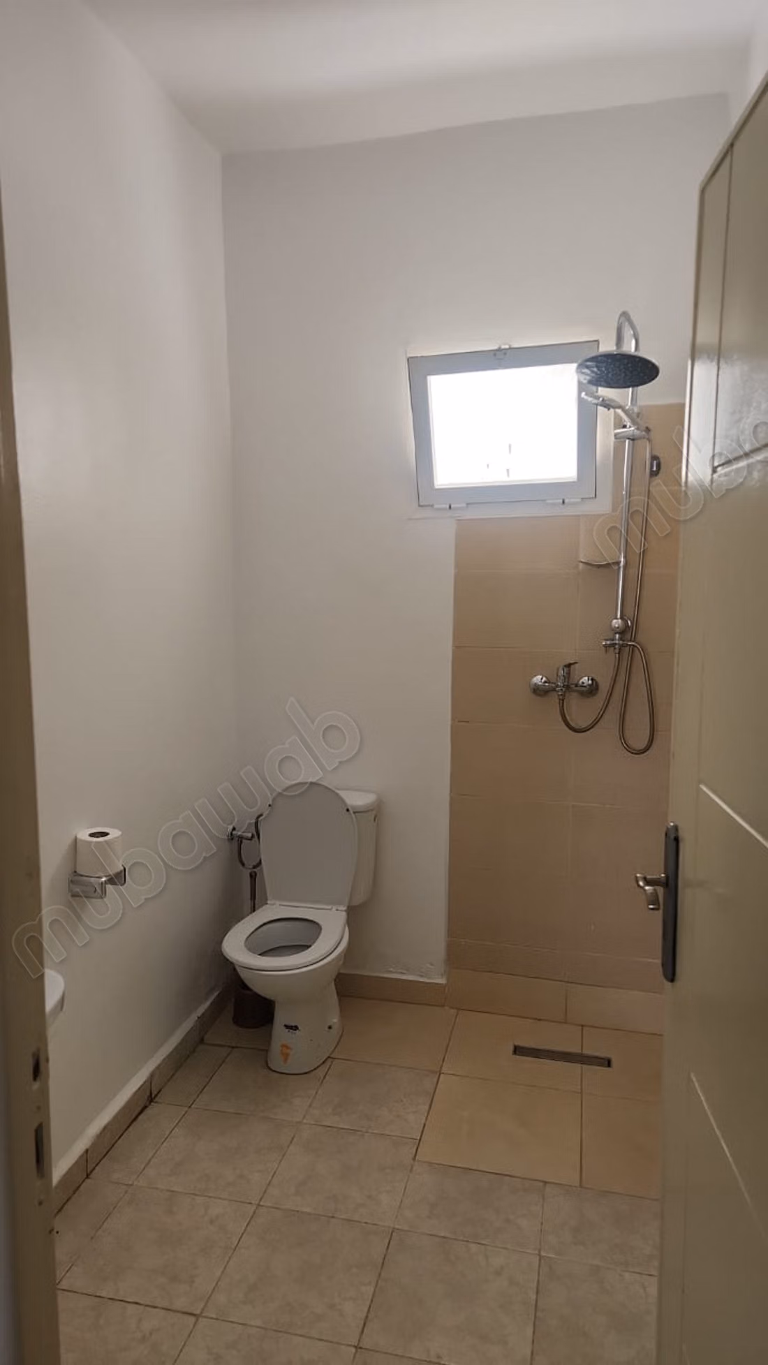 Appartement te huur met zwembad