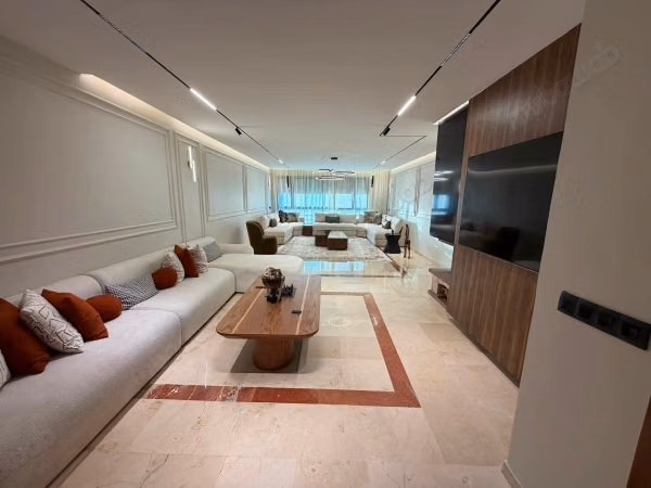 Superbe Appartement meublé moderne à louer Palmier Maarif Casablanca