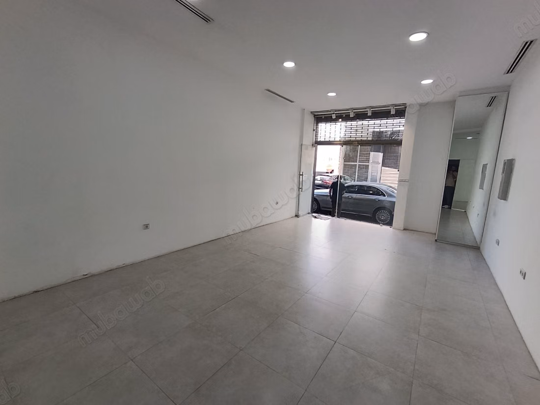 Magnifica Esclusiva: Negozio di 155m2 in affitto su Boulevard Sijilmassi - Flagship
