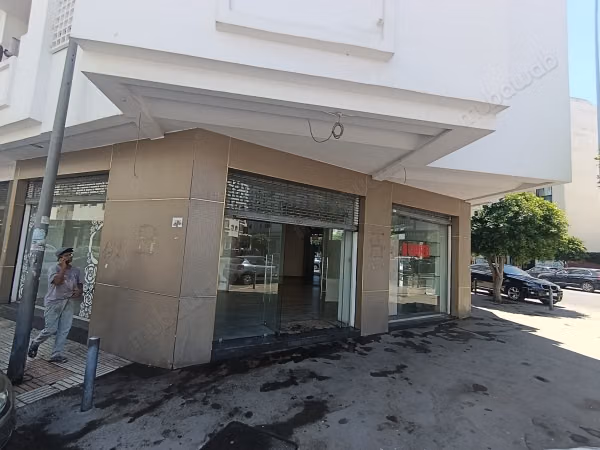 Magnifica Esclusiva: Negozio di 155m2 in affitto su Boulevard Sijilmassi - Flagship