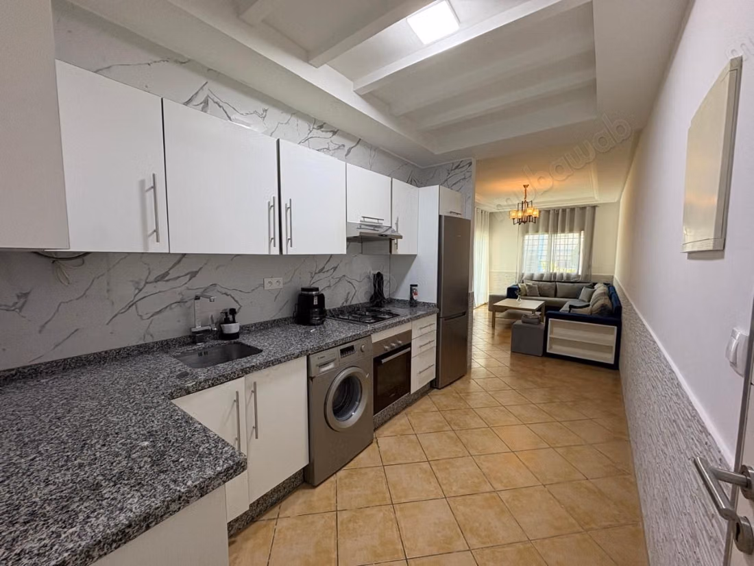 Appartement à louer à Capo Negro. Surface totale 100 m². Meublé