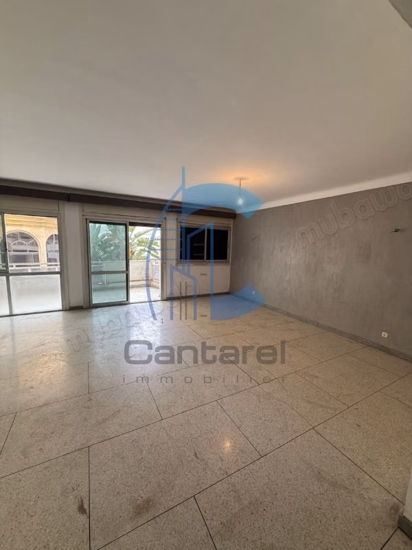 Venta de apartamento vacío en Mers Sultan