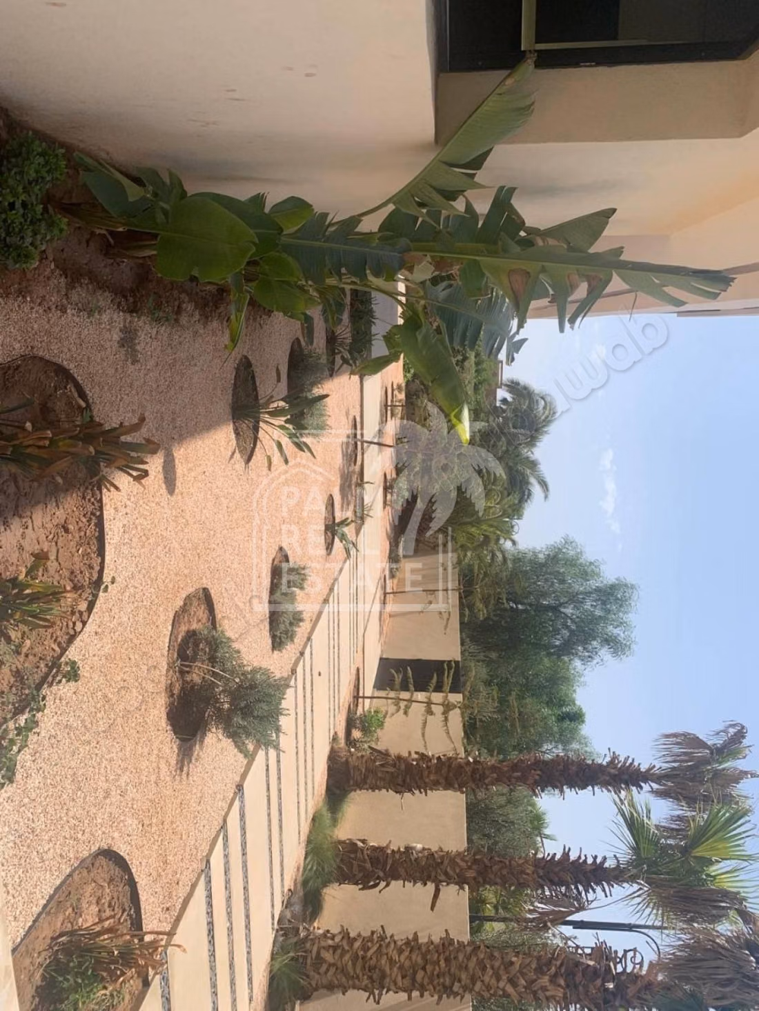 Villa de excepción – terreno de 1,300 m², 700 m² habitables