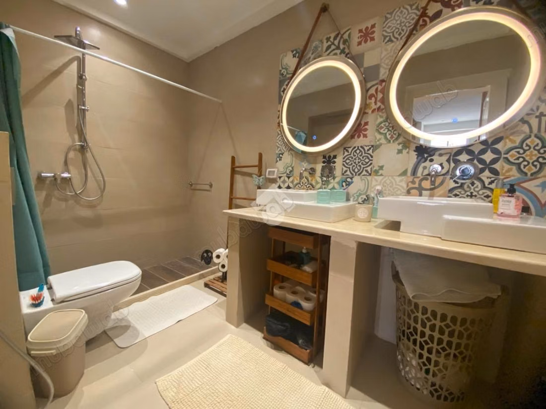Etage de villa en location