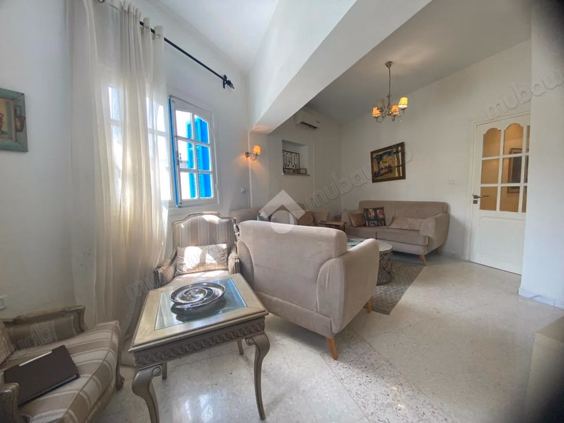 Etage de villa en location
