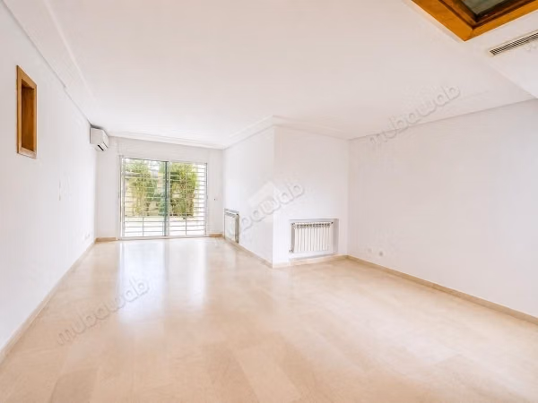 Sala 4 in affitto