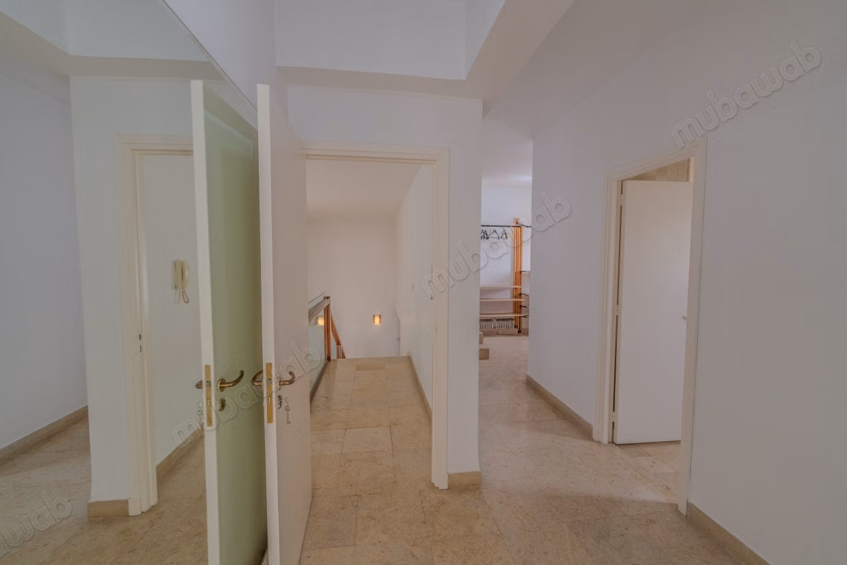 Casa in affitto a La Marsa Ville. 4 camere. Doppi vetri, porta blindata
