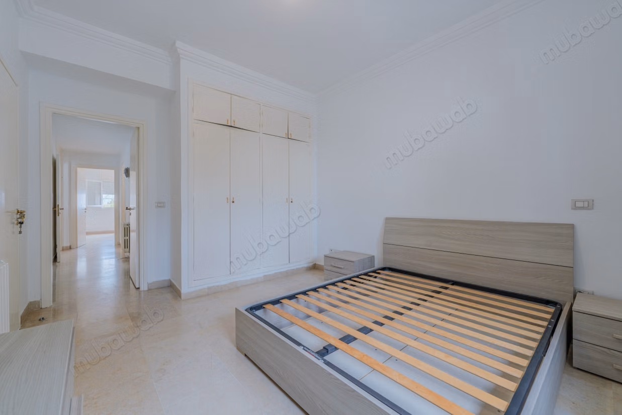 Casa in affitto a La Marsa Ville. 4 camere. Doppi vetri, porta blindata