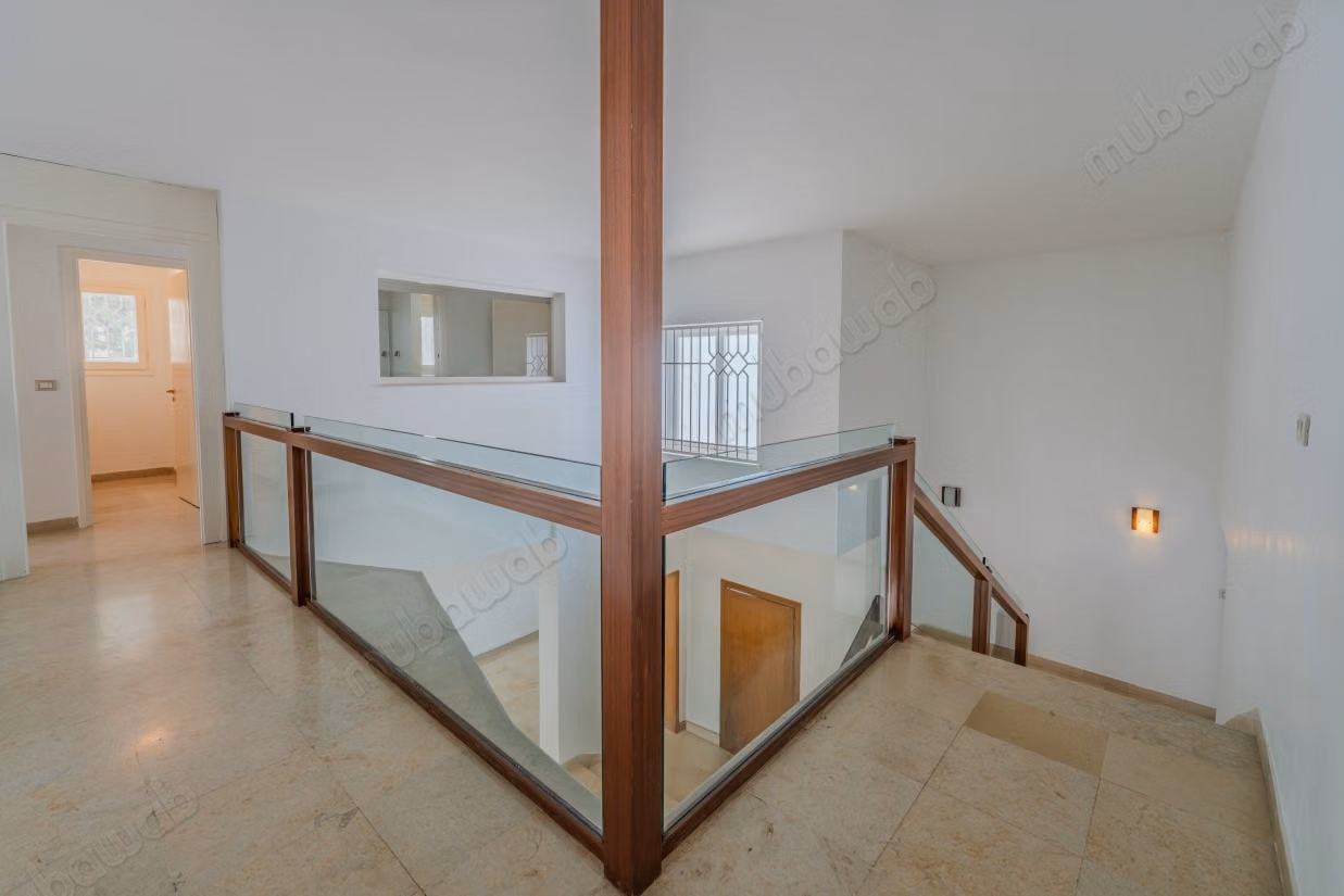 Casa in affitto a La Marsa Ville. 4 camere. Doppi vetri, porta blindata
