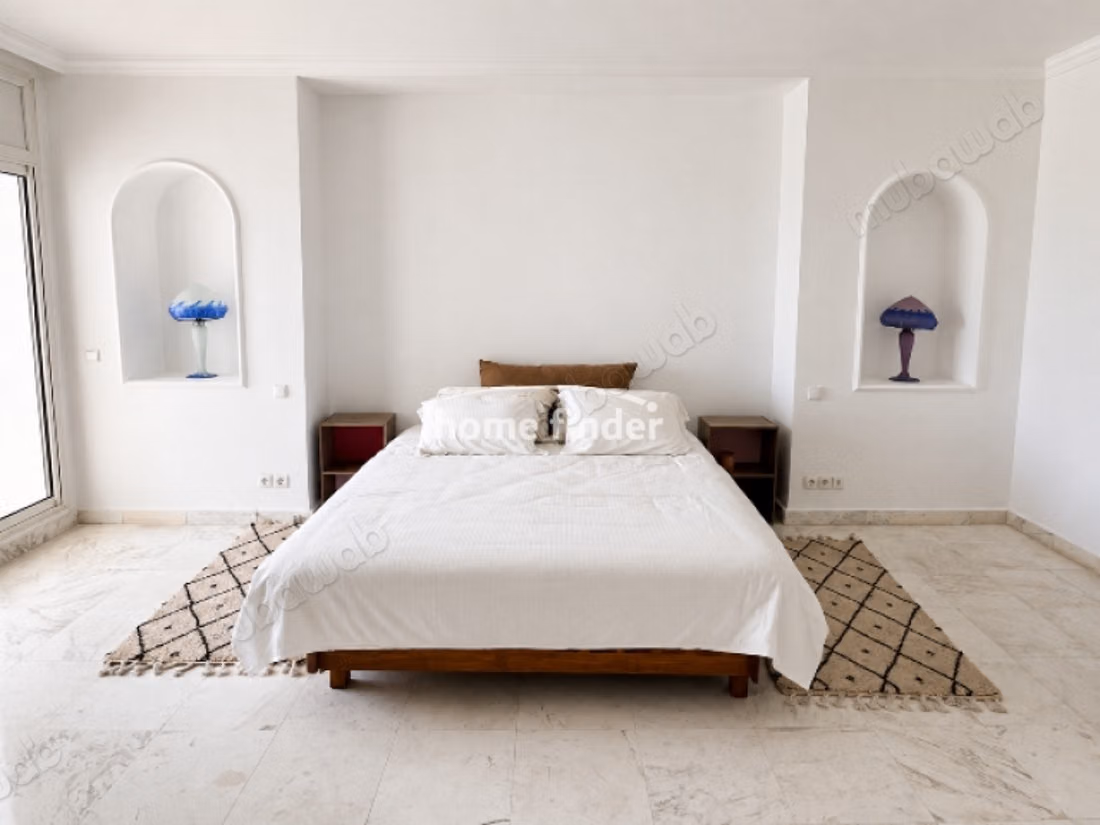 Villa for sale in Dar Bouazza 245 m²