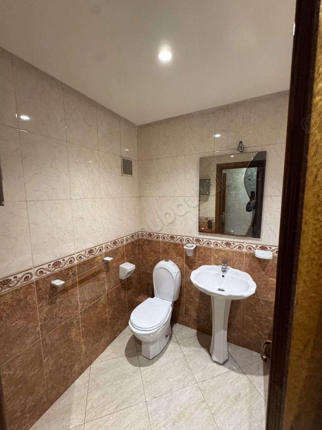 EN ALQUILER - Apartamento Amueblado Les Collines