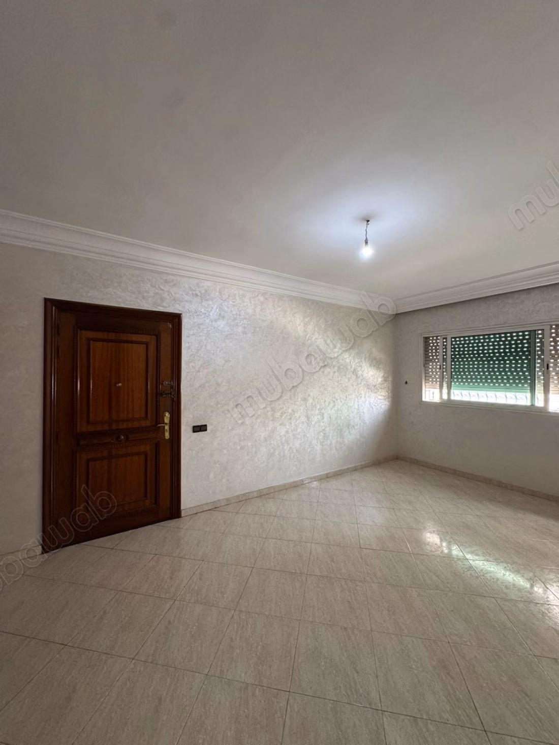 EN ALQUILER - Apartamento Amueblado Les Collines