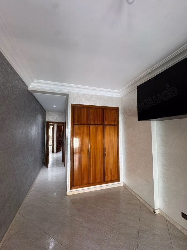 EN ALQUILER - Apartamento Amueblado Les Collines