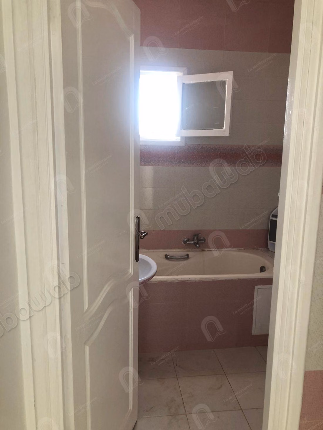 A louer Etage de villa à jardin d'el menzah 2