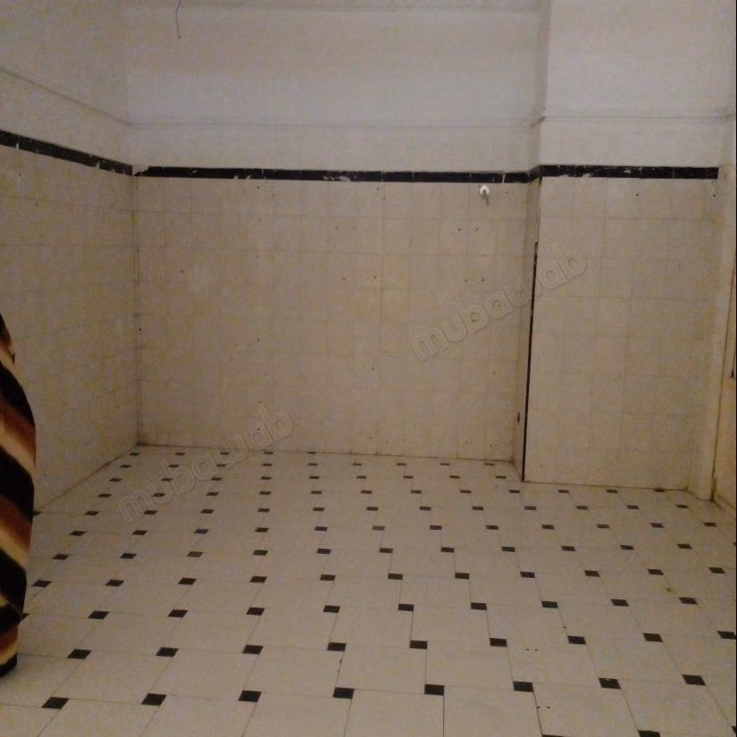 Local commercial en location à Hay Dakhla.
Surface de 460 m²