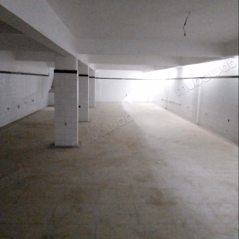 Local commercial en location à Hay Dakhla.
Surface de 460 m²