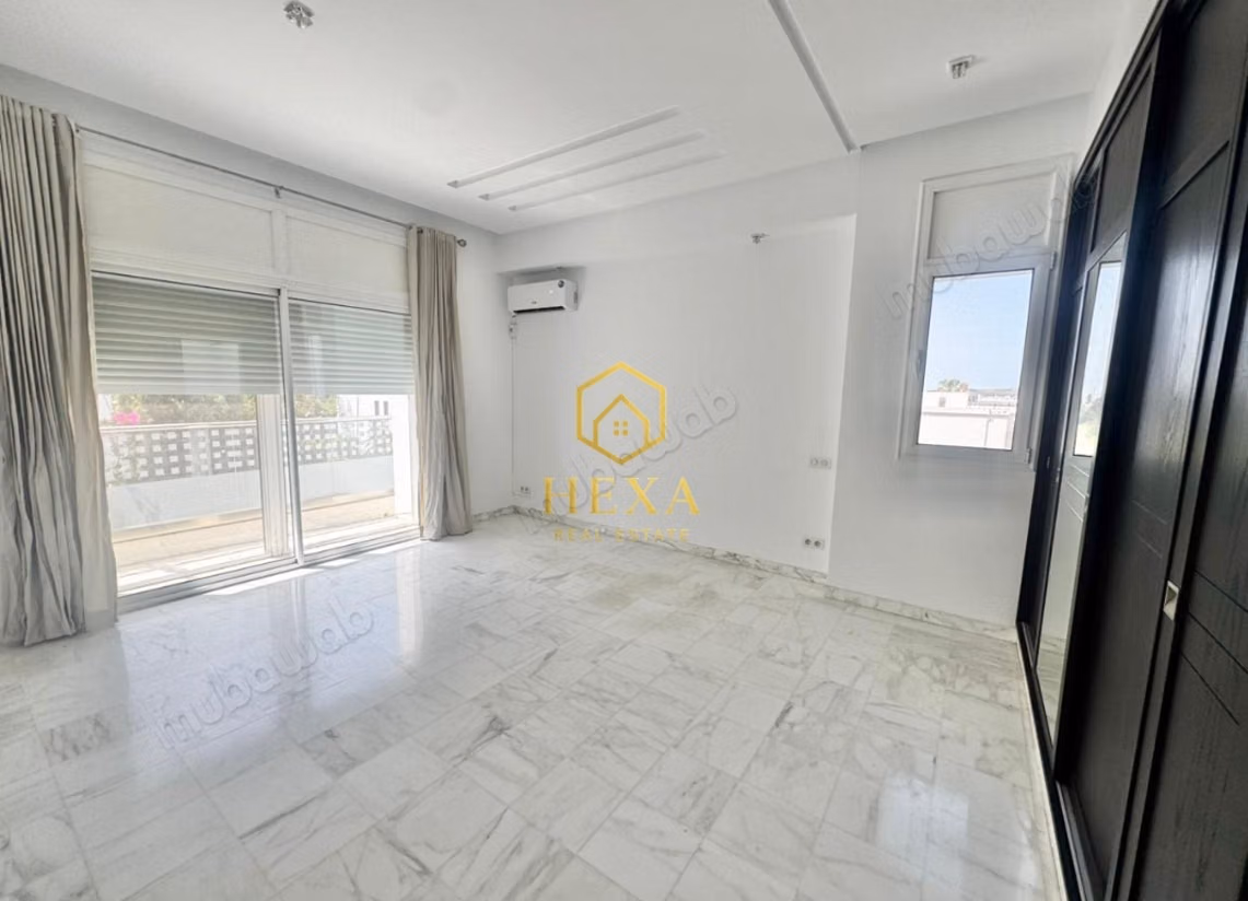 Villa S4 avec piscine à La Marsa