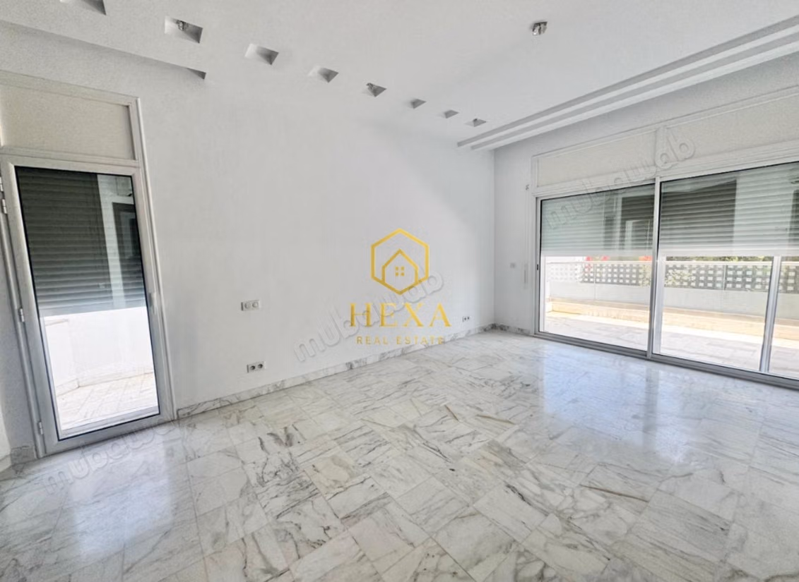Villa S4 avec piscine à La Marsa