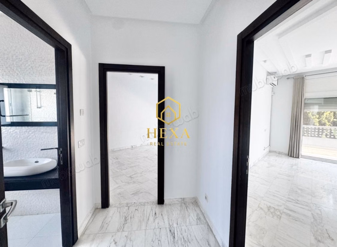Villa S4 avec piscine à La Marsa