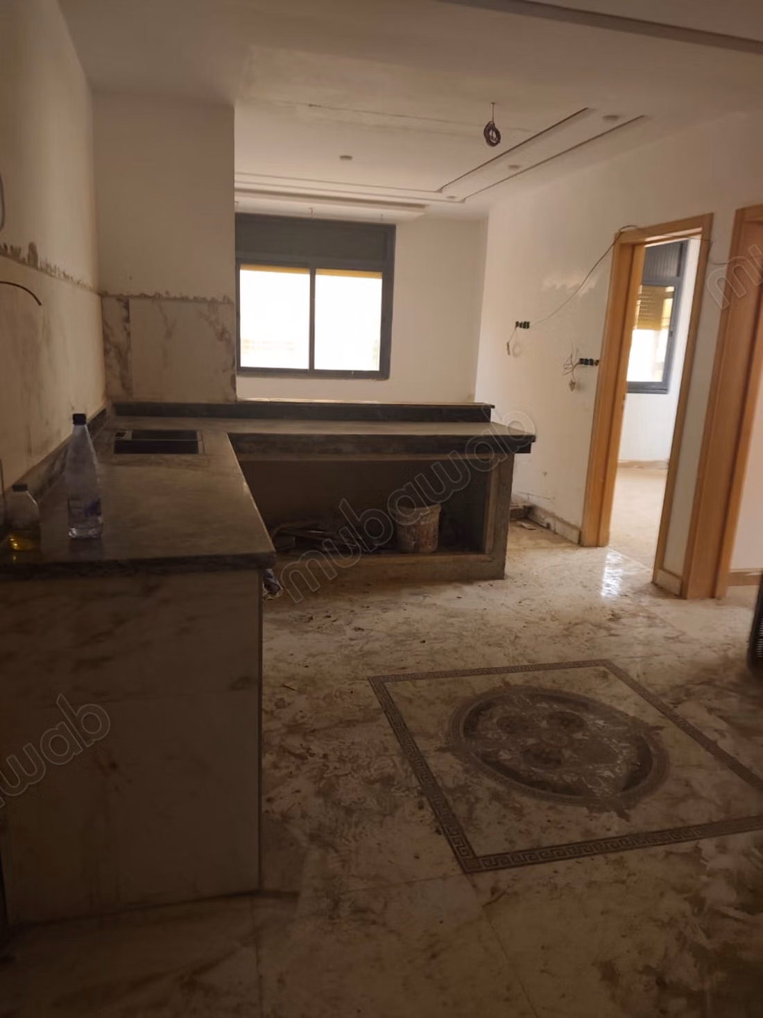 Find your house to buy in Les Iris. Area of 530 m². Large terrace