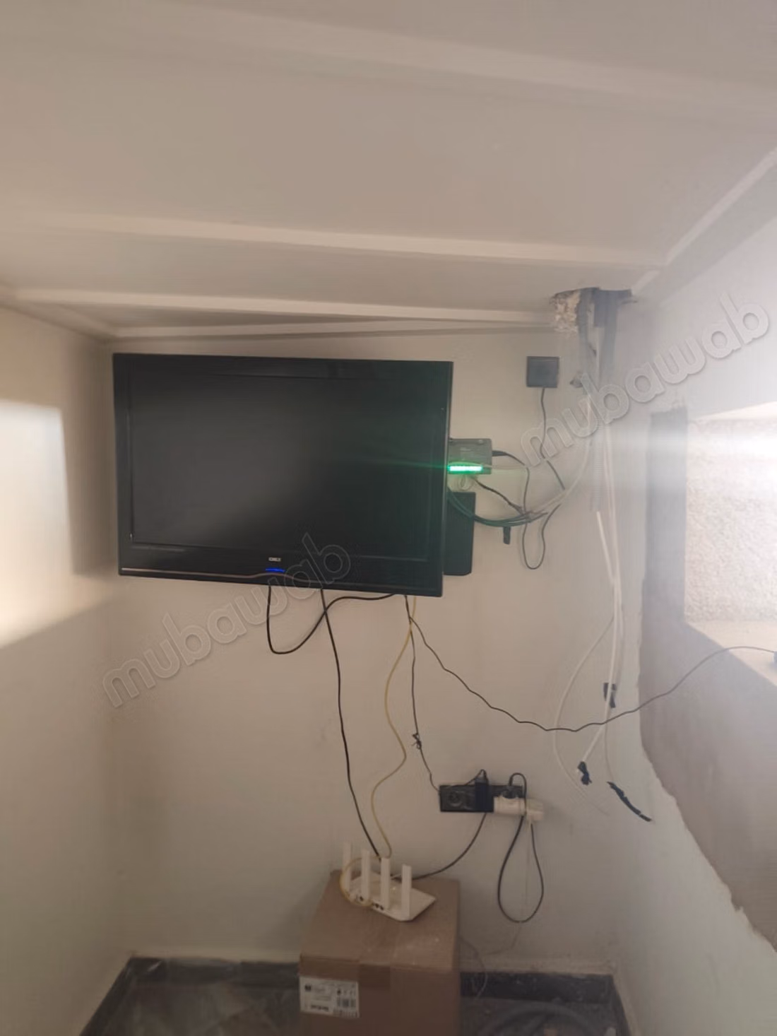 Find your house to buy in Les Iris. Area of 530 m². Large terrace