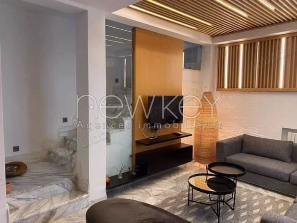Delizioso duplex con vista mare