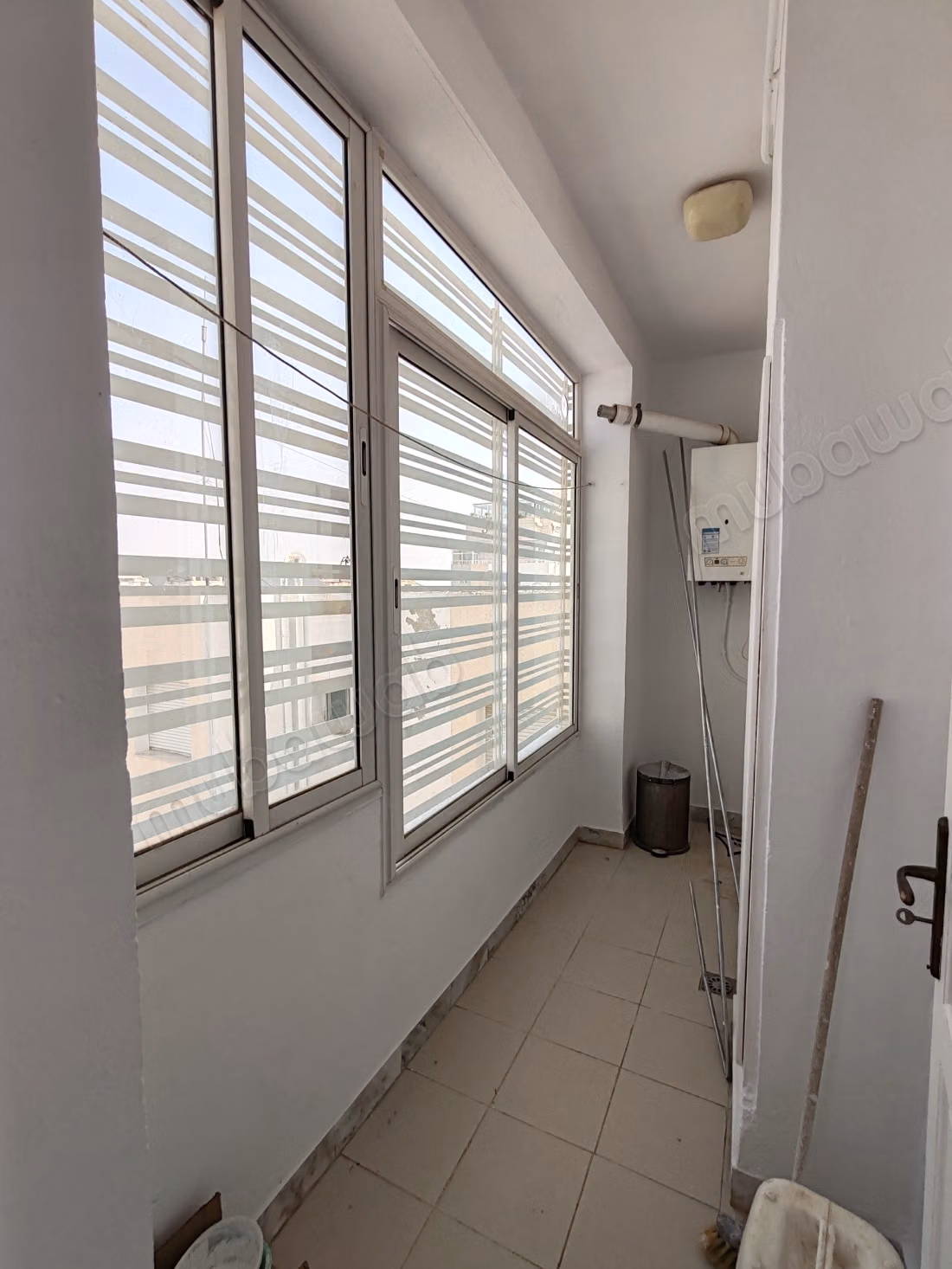 A louer un appartement S3, Ennasr 1