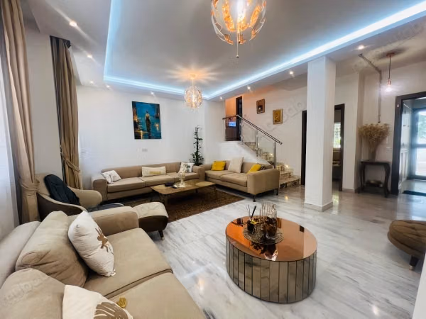 A vendre un Duplex en S3 de 110m² à Ennasr 1