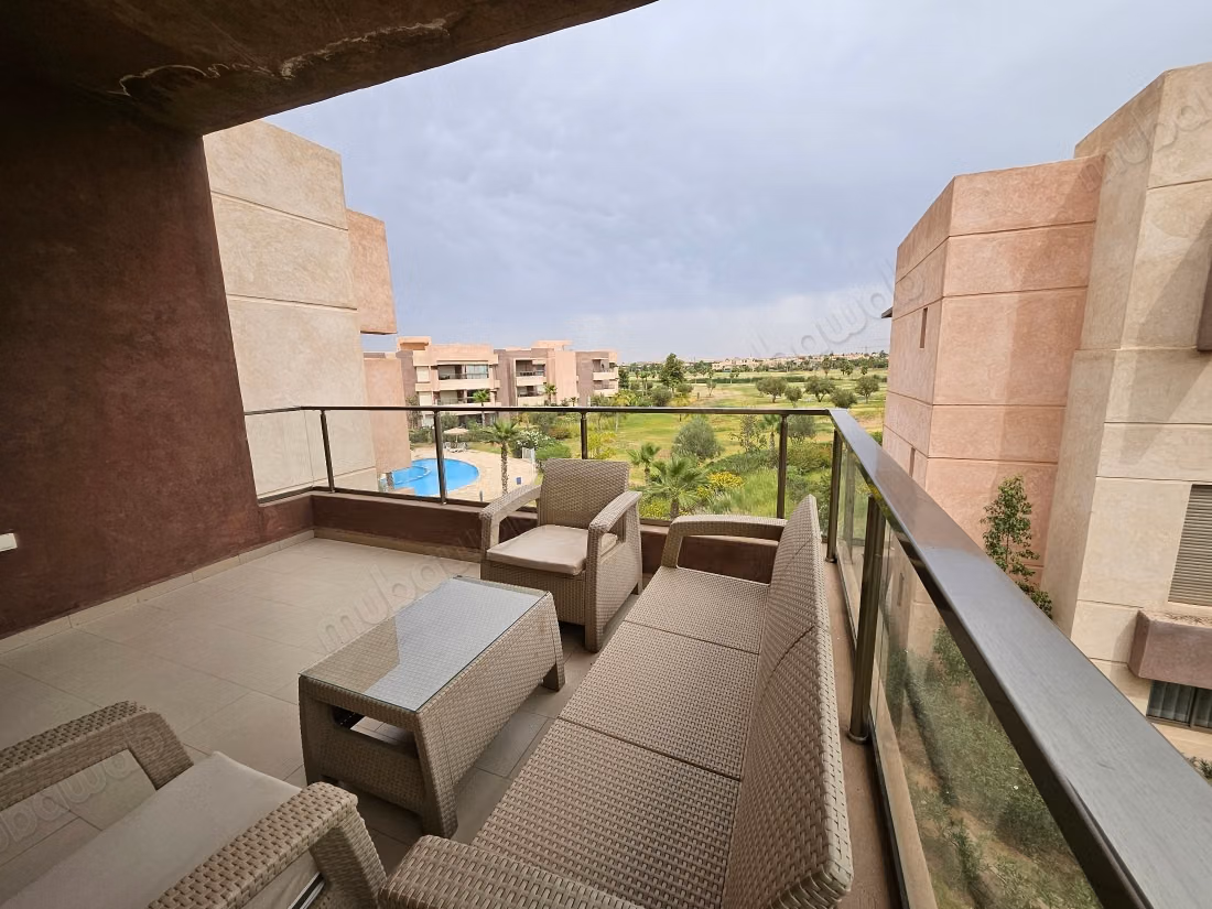 Apartamento de 3 habitaciones en el Golf con Vista al Atlas