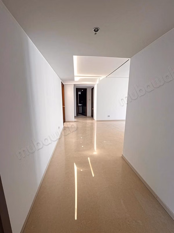 Superbe apartamento vacío de 3 habitaciones en Maarif