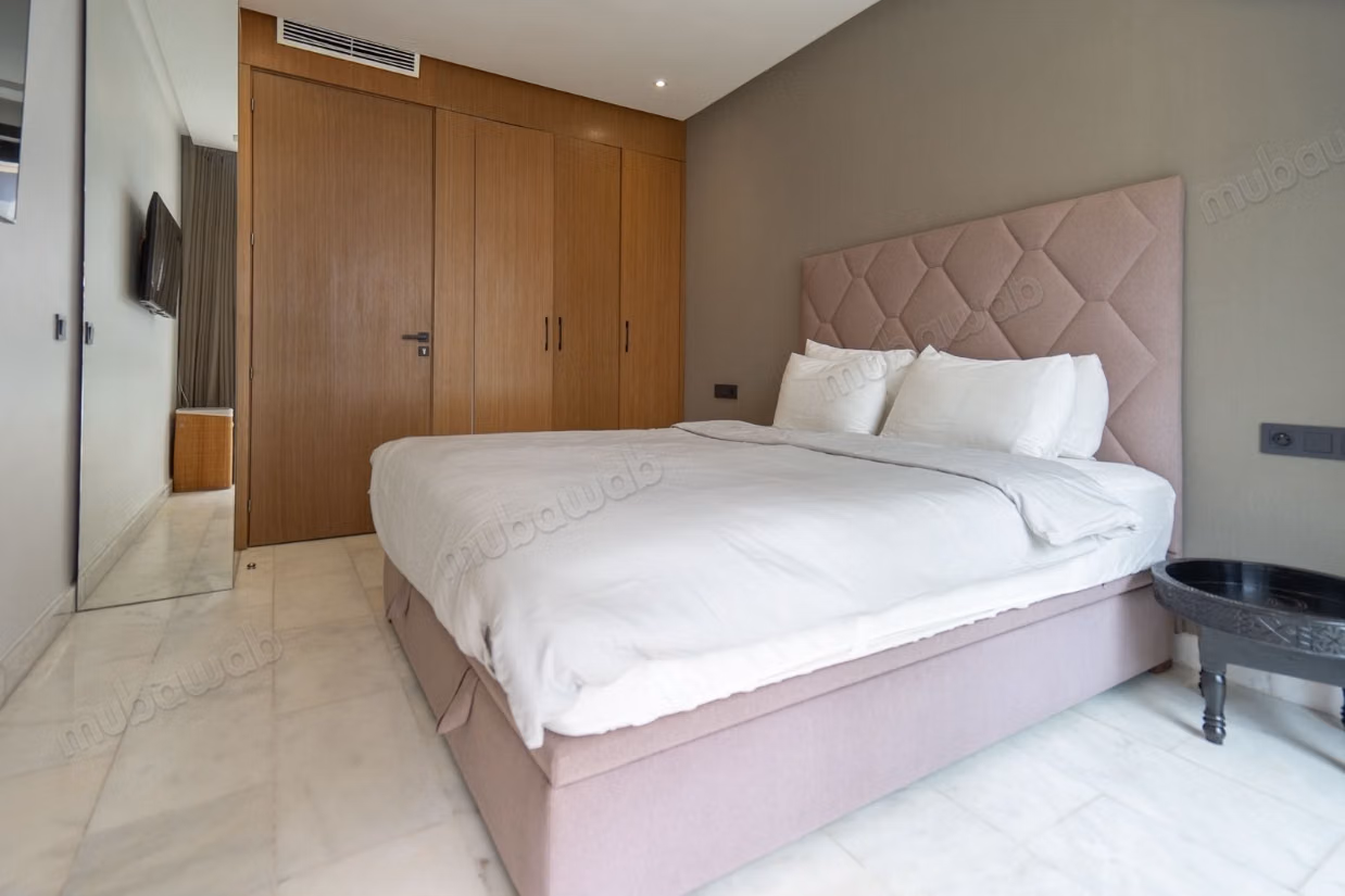 Furnished studio 55 m², 2 terraces, the princesses