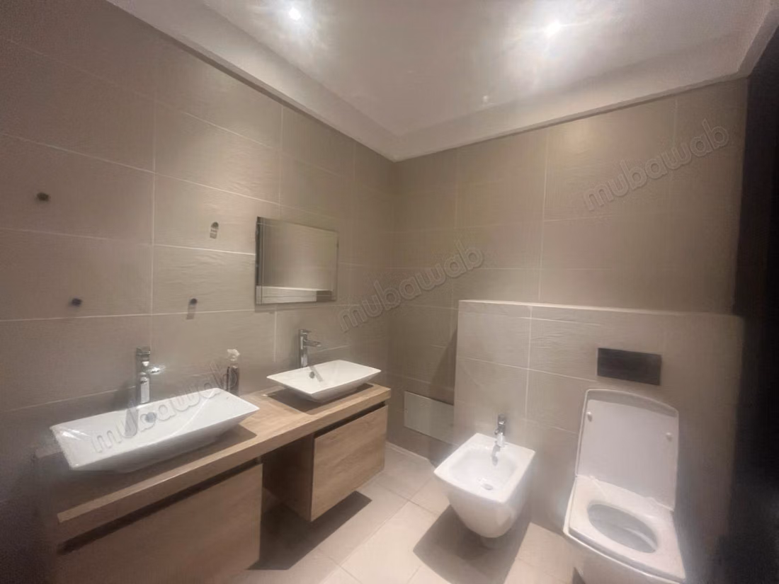Apartamento RDJ en alquiler vacío en Darbouazza