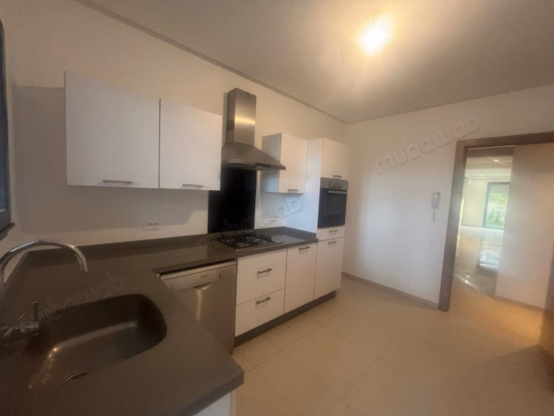 Apartamento RDJ en alquiler vacío en Darbouazza