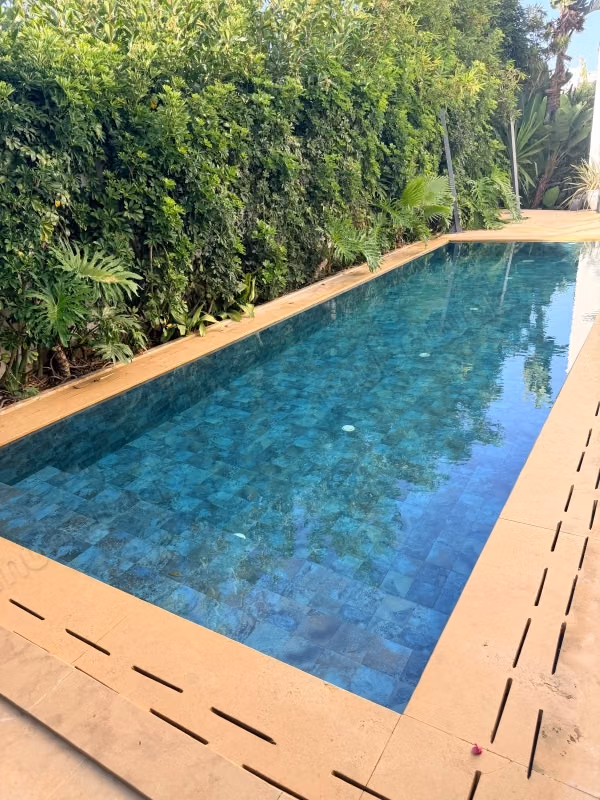 Belle villa meublée à louer à Anfa avec piscine