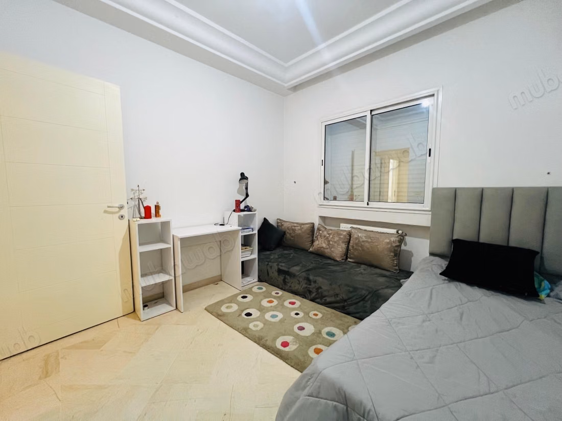 A vendre un appartement en S3 de132m²