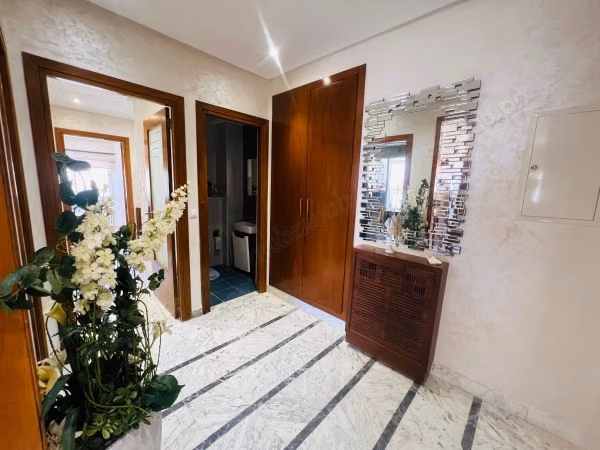 A vendre un appartement en S2 de120m²