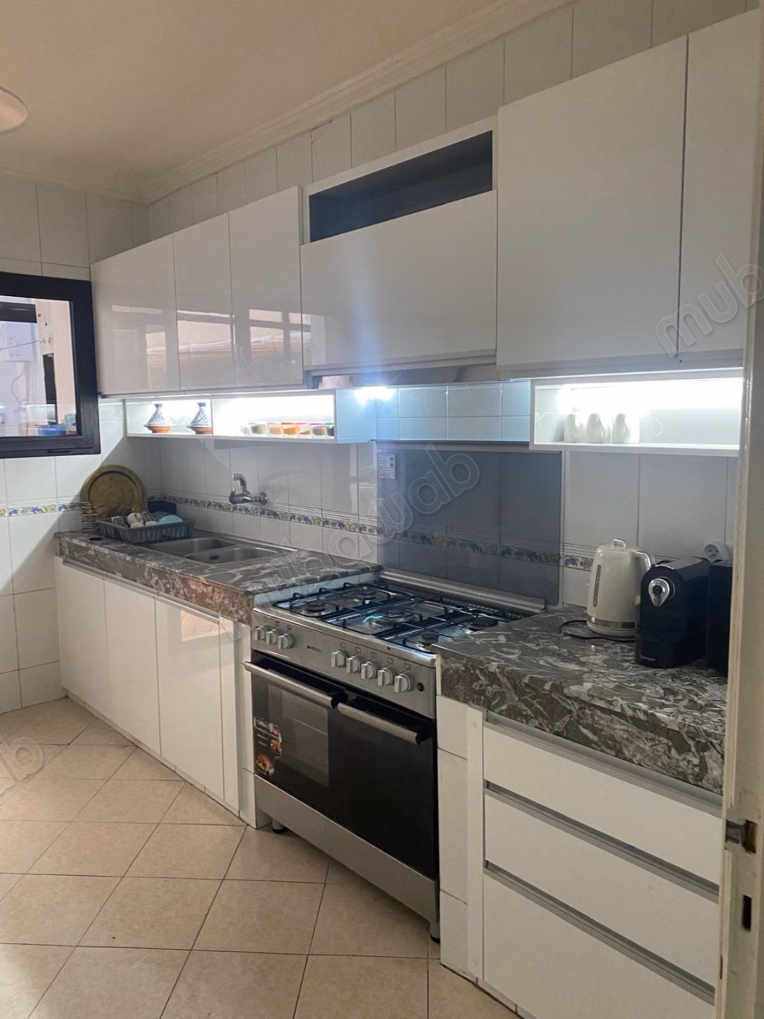 A LOUER Appartement Meublé de 158 m a iberia