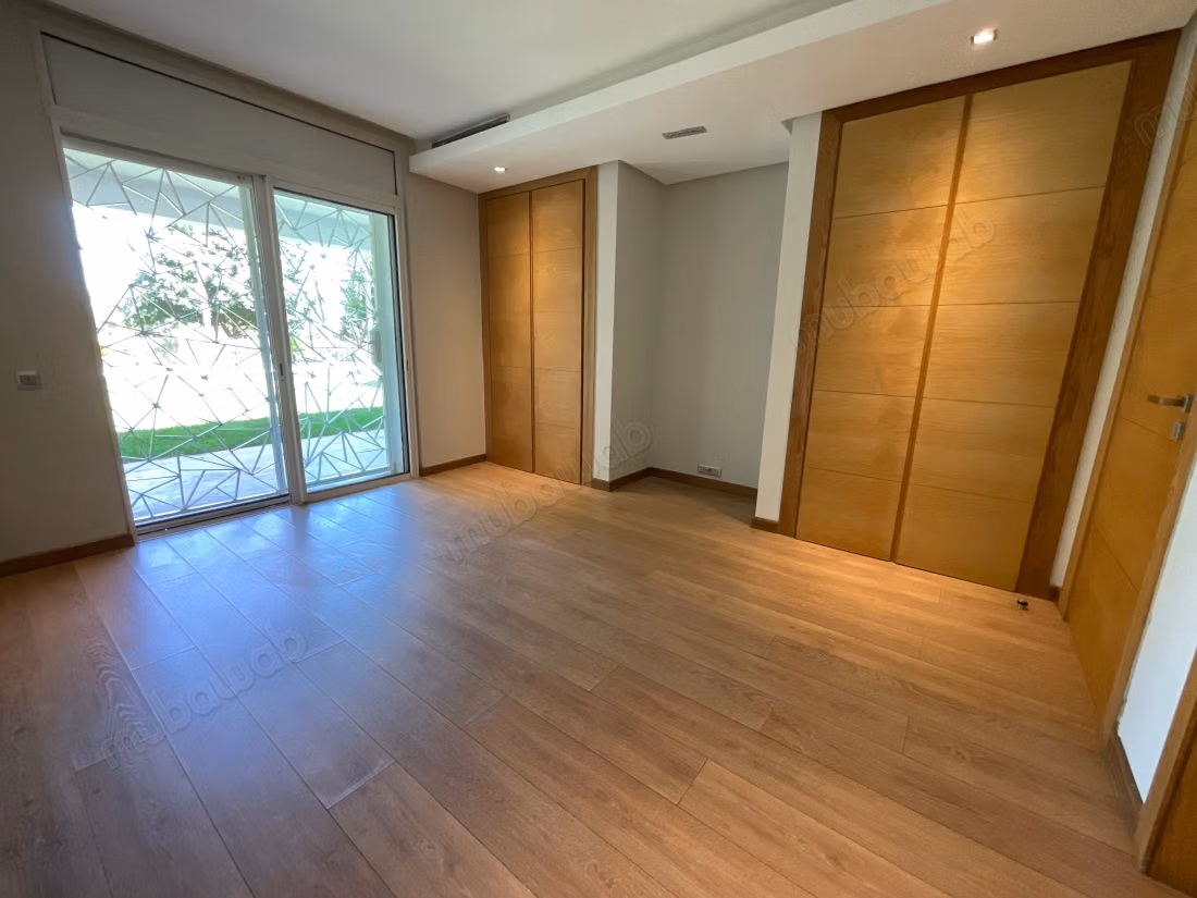 Villa fronte golf città verde